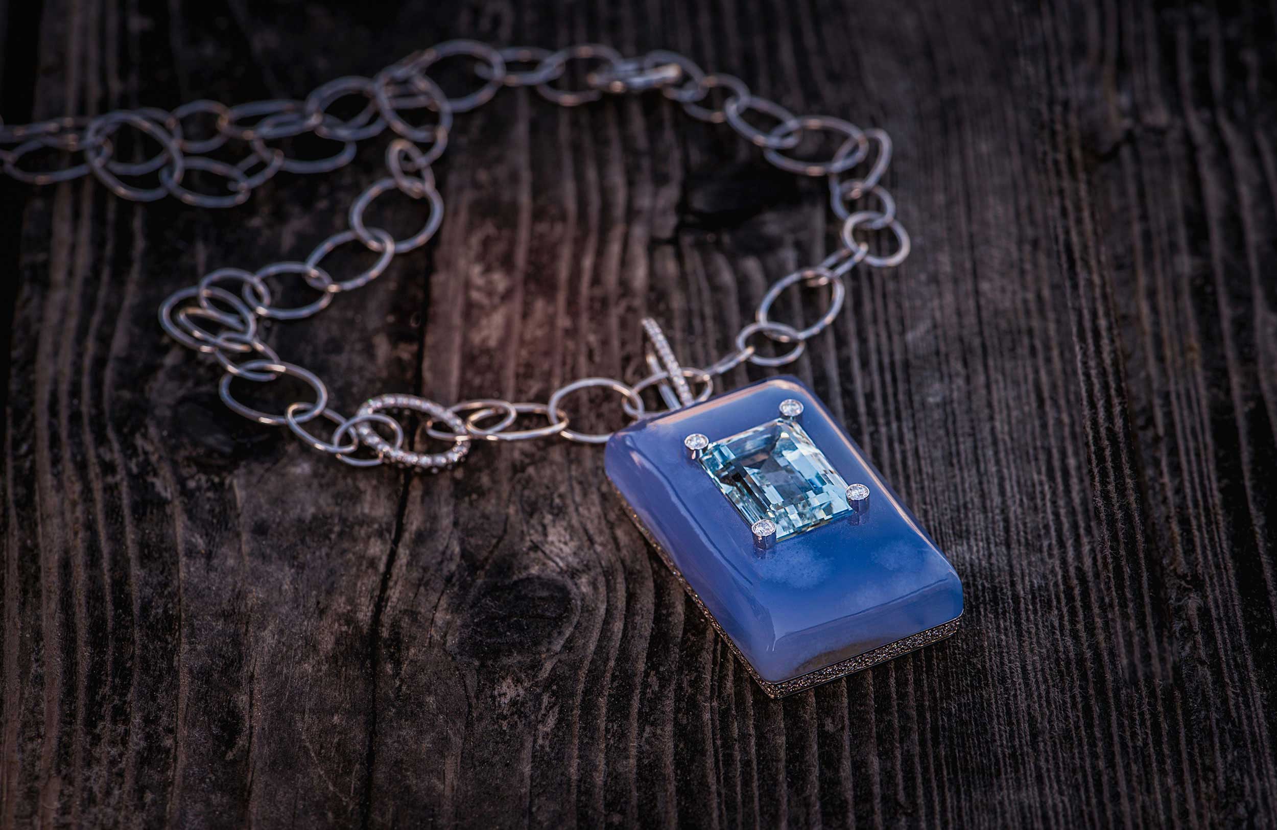 Palwer Jewel